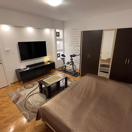 בלגרד Cherrycity Apartments מראה חיצוני תמונה